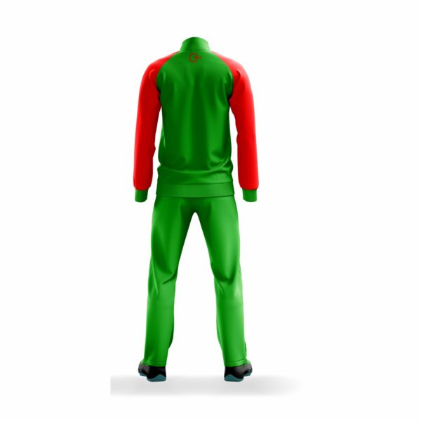 Custom Polyester Tracksuits for High-Performance Sports and Casual Wear - Image 4